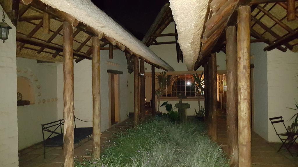 Gasthof African Silhouette Benoni